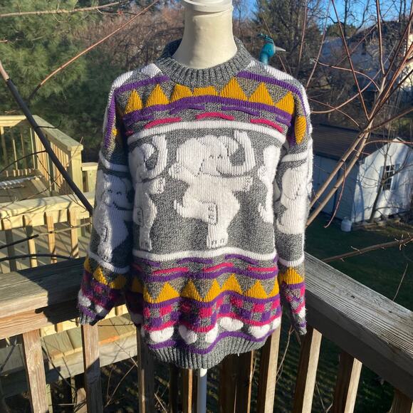 Rose Gray Elephant Print Vintage 80's Acrylic Sweater Medium - Picture 1 of 5
